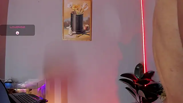 CRAZY-BOY99 online show from 10-28-25, 09:24