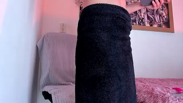 CRAZY-BOY99 online show from 04-02-26, 11:30