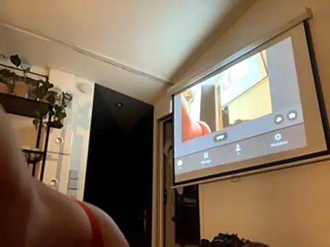 Bubba7519 online show from 10-20-25, 04:57