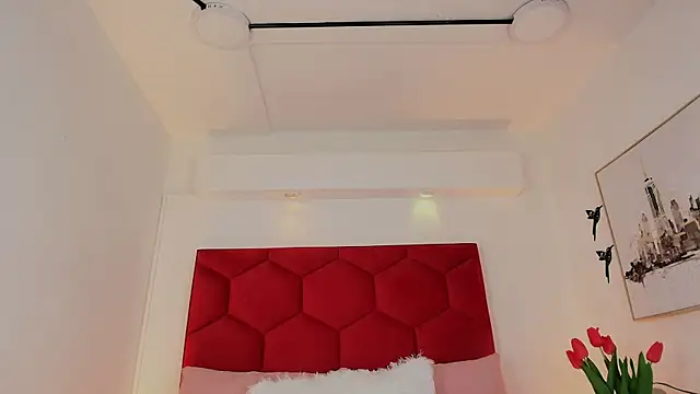 Jonas Rivers online show from 09-19-25, 01:23