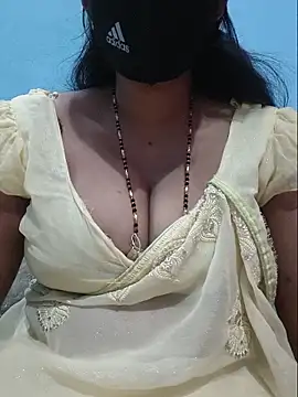 Snapshot of Sexyradha_ chatting on 06-29-26, 05:13 Sexyradha online show from 06-29-26, 05:13