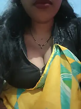Snapshot of Sexyradha_ chatting on 07-14-26, 04:34 Sexyradha online show from 07-14-26, 04:34