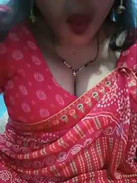 Snapshot of Sexyradha_ chatting on 07-24-26, 05:00 Sexyradha online show from 07-24-26, 05:00