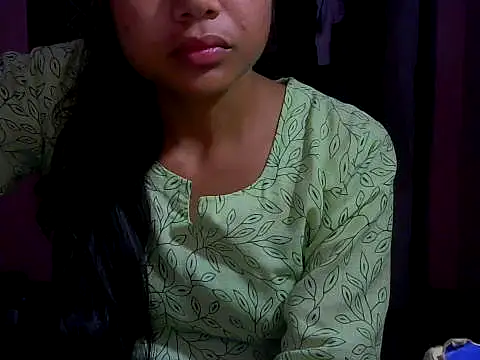 Snapshot of mayra89 chatting on 11-06-25, 03:02 mayra89 online show from 11-06-25, 03:02