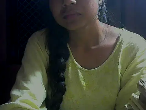 Snapshot of mayra89 chatting on 11-10-25, 07:46 mayra89 online show from 11-10-25, 07:46