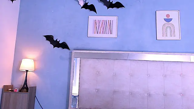 Snapshot of Emily_Castillo_1 chatting on 11-25-25, 04:56 Emily Castillo 1 online show from 11-25-25, 04:56