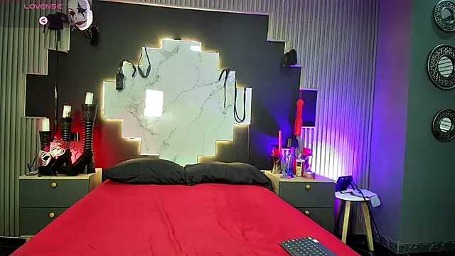 Sarah917 online show from 03-12-25, 07:17