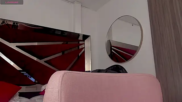 Snapshot of SaskiaGrendel chatting on 05-05-26, 11:57 SaskiaGrendel online show from 05-05-26, 11:57