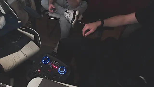 weknowourworth6999 online show from 09-22-25, 10:56