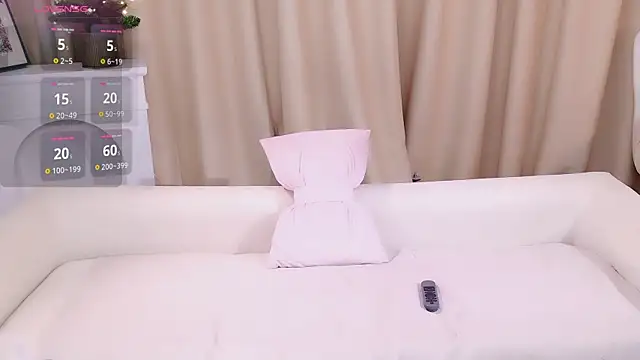 honey113 online show from 12-14-25, 01:05