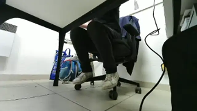 GM51-1988 online show from 11-04-25, 04:06