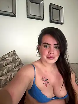 Snapshot of Sophie_23XX chatting on 01-16-26, 11:31 Sophie 23XX online show from 01-16-26, 11:31