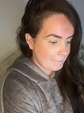 Snapshot of Sophie_23XX chatting on 03-15-26, 06:25 Sophie 23XX online show from 03-15-26, 06:25