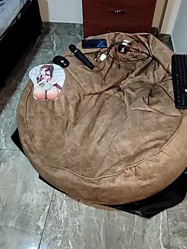 KratosAfroditacs online show from 04-23-26, 08:02