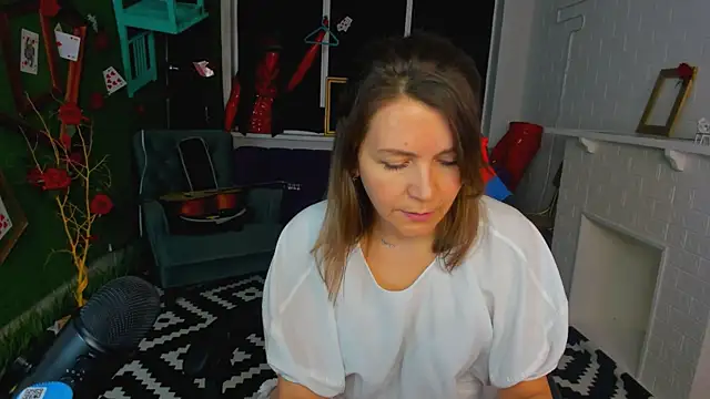 NicoleHitman online show from 03-05-25, 12:55