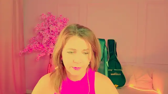 NicoleHitman online show from 11-09-25, 09:18