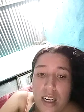 Snapshot of Jenny_gir25 chatting on 03-18-25, 01:21 Jenny gir25 online show from 03-18-25, 01:21