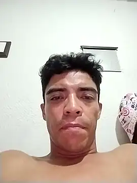 Snapshot of Flakito2490 chatting on 03-12-26, 11:44 Flakito2490 online show from 03-12-26, 11:44