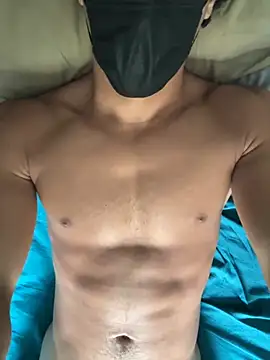 Snapshot of maxx777 chatting on 09-13-25, 11:54 maxx777 online show from 09-13-25, 11:54