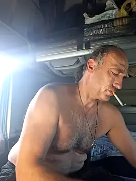 Snapshot of aleksis1313 chatting on 11-08-25, 09:53 aleksis1313 online show from 11-08-25, 09:53