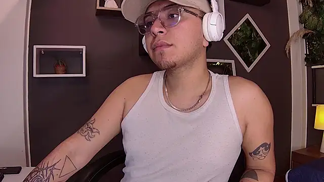 alex  montesco online show from 03-10-25, 01:10