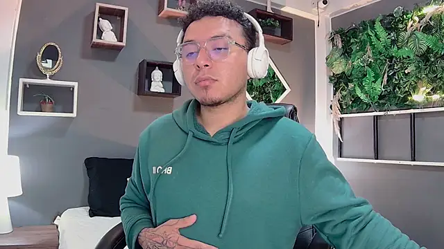 alex  montesco online show from 03-17-25, 12:46