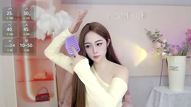 October 10 online show from 03-08-25, 05:07