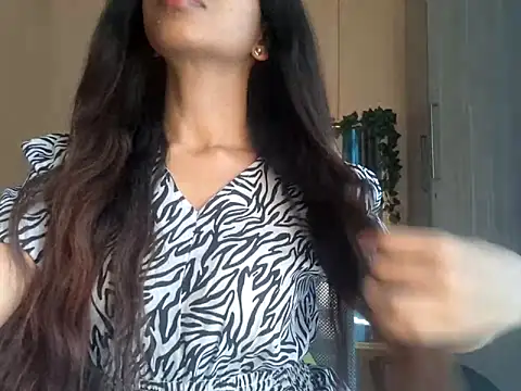 Queen Ayeshaa online show from 03-14-25, 09:46