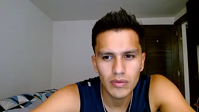 Snapshot of fetichistas96 chatting on 01-12-26, 09:42 fetichistas96 online show from 01-12-26, 09:42