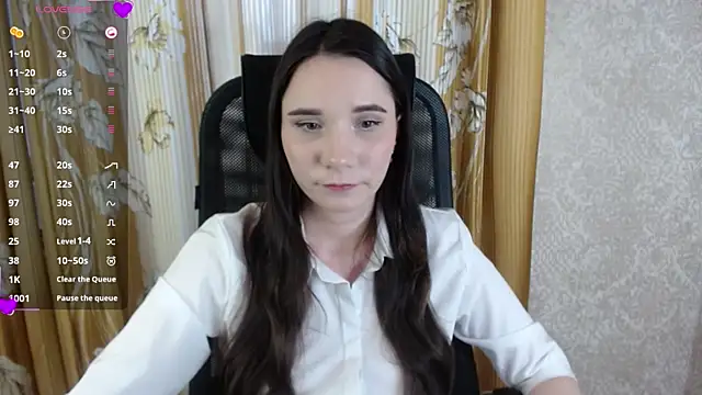 Snapshot of KateForLove chatting on 03-10-25, 01:43 KateForLove online show from 03-10-25, 01:43