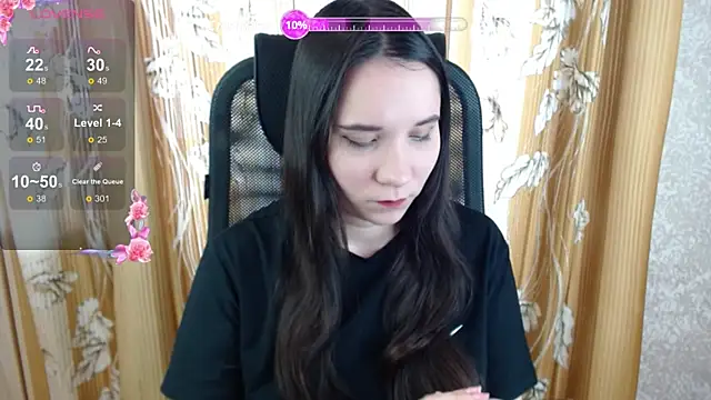 Snapshot of KateForLove chatting on 10-04-25, 11:30 KateForLove online show from 10-04-25, 11:30