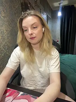 Lina ly online show from 03-22-25, 02:03