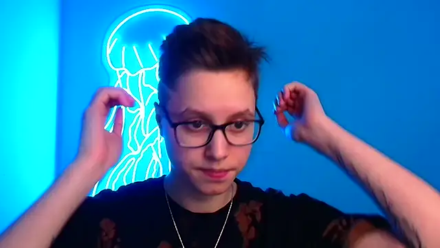 Snapshot of Bella_Swannn chatting on 03-04-25, 04:09 Bella Swannn online show from 03-04-25, 04:09