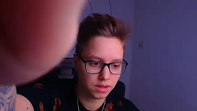 Snapshot of Bella_Swannn chatting on 03-06-25, 12:09 Bella Swannn online show from 03-06-25, 12:09