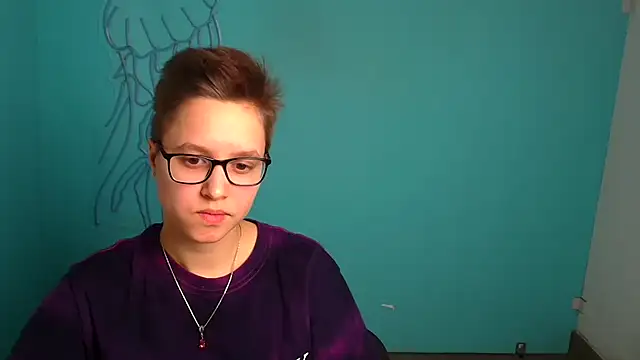 Snapshot of Bella_Swannn chatting on 03-20-25, 09:13 Bella Swannn online show from 03-20-25, 09:13