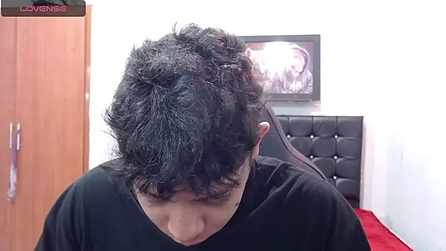 Alejandroo 22 online show from 03-15-25, 01:07