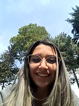 Isabella Varella online show from 03-08-25, 07:42