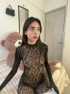 ZaraLuuv online show from 03-20-26, 06:02