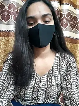 sexy-trisha1 online show from 03-05-25, 12:00