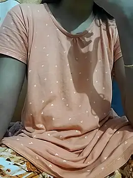 Snapshot of sexy-trisha1 chatting on 11-04-25, 05:01 sexy-trisha1 online show from 11-04-25, 05:01