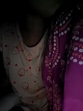 Snapshot of sexy-trisha1 chatting on 12-21-25, 08:05 sexy-trisha1 online show from 12-21-25, 08:05