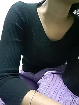 Snapshot of sexy-trisha1 chatting on 01-08-26, 02:08 sexy-trisha1 online show from 01-08-26, 02:08