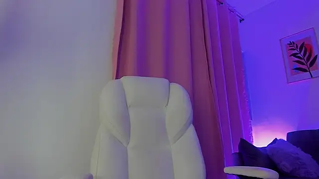 gaaby foxx online show from 11-27-25, 01:46