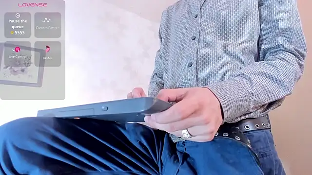 dads rider online show from 11-24-25, 06:40