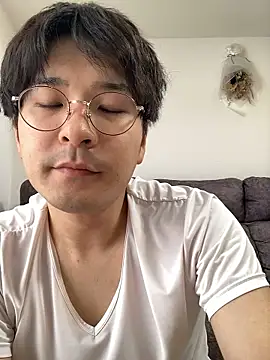 waka3232 online show from 09-29-25, 02:06