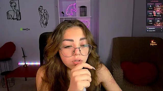 kiki swan online show from 11-07-25, 10:15