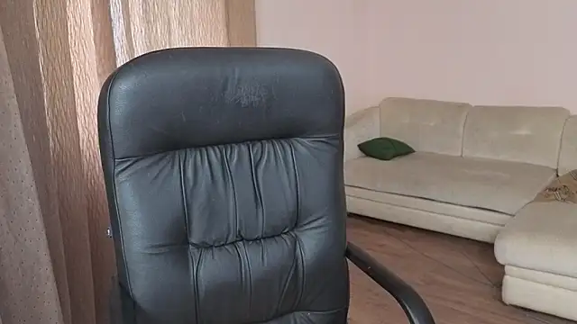 Wane Witch online show from 10-12-25, 04:11