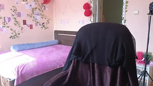 Wane Witch online show from 03-29-26, 07:08