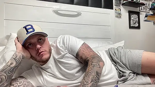 Snapshot of Thegreatwhitepipe chatting on 09-16-25, 09:32 Thegreatwhitepipe online show from 09-16-25, 09:32