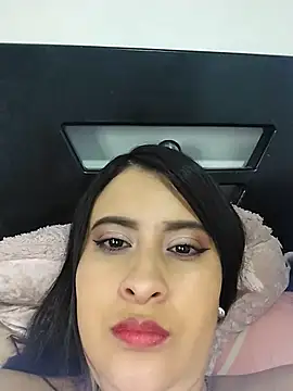 Snapshot of mialorents chatting on 03-20-25, 12:19 mialorents online show from 03-20-25, 12:19